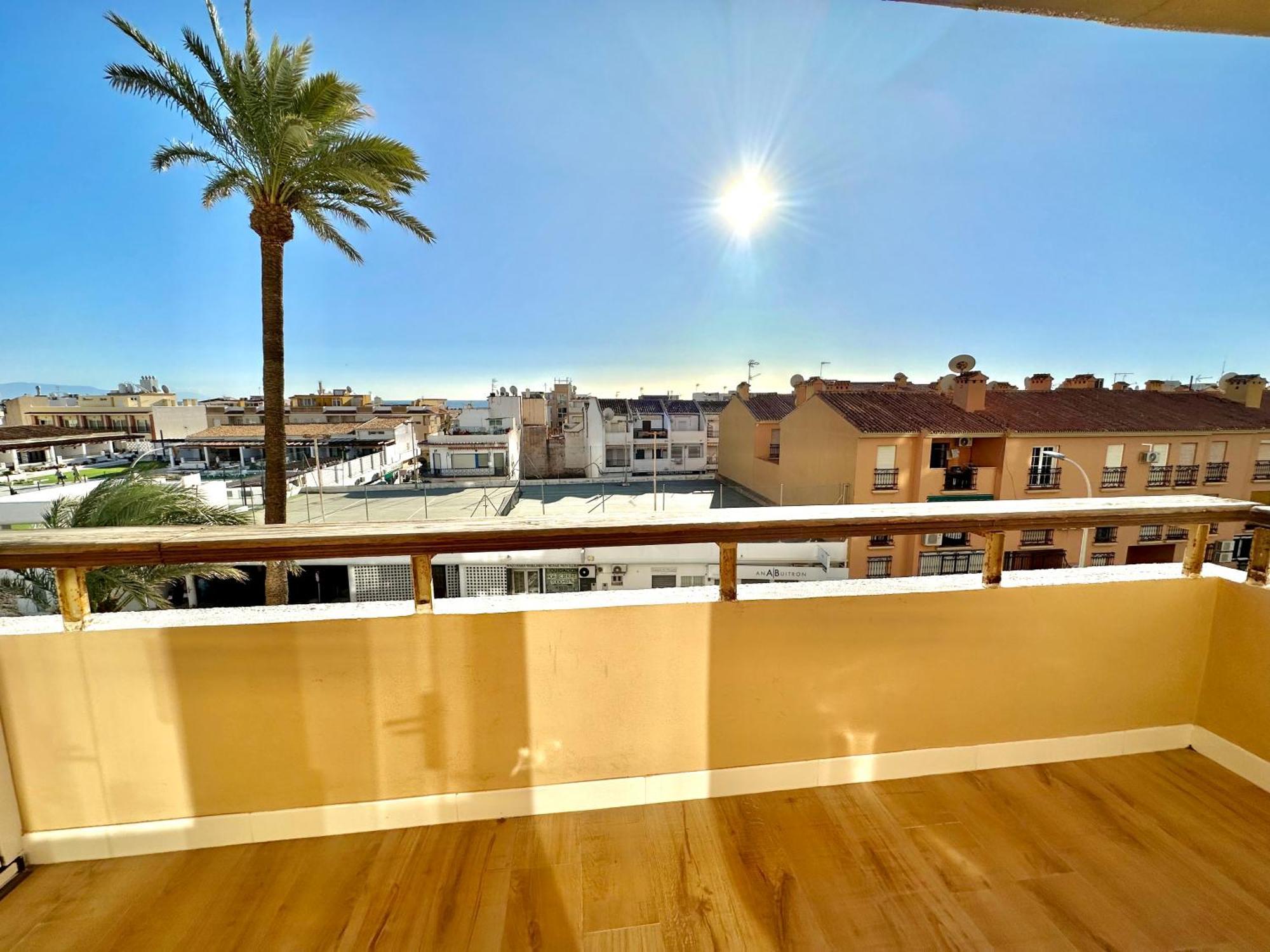 Gorgeous Apartment At The Sea In La Carihuela! Торремолінос Екстер'єр фото