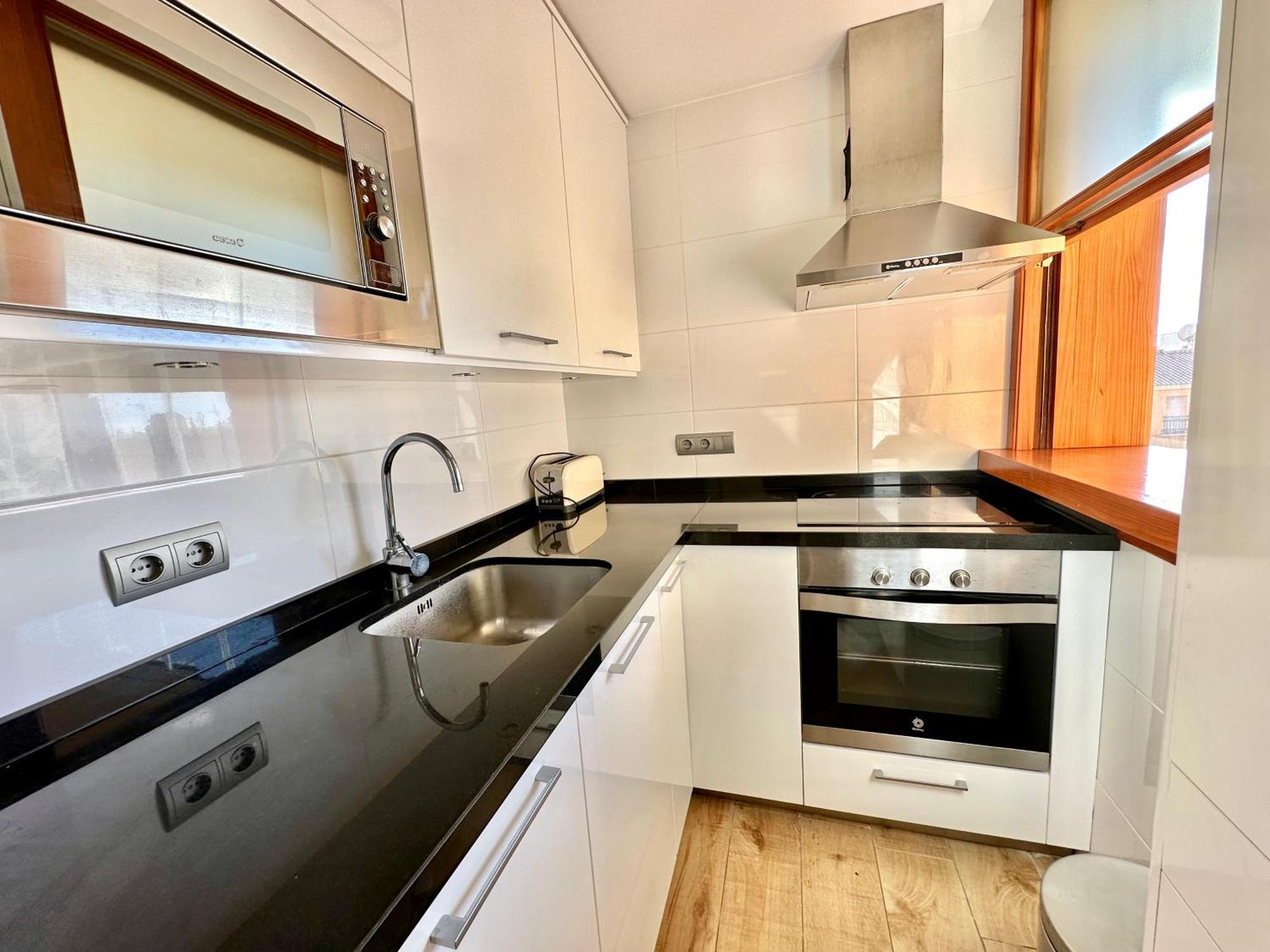 Gorgeous Apartment At The Sea In La Carihuela! Торремолінос Екстер'єр фото